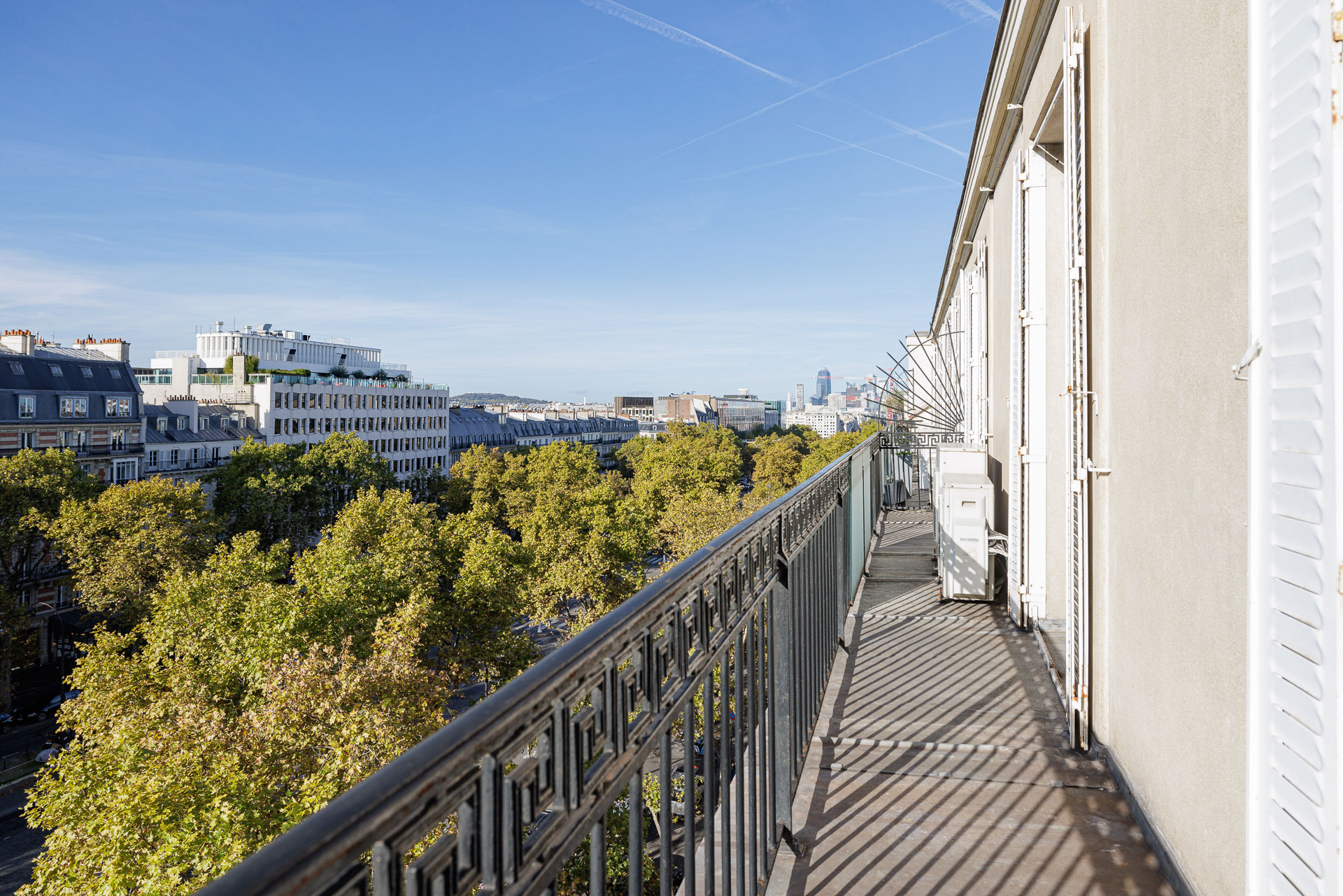 11-Balcon-filant-Avenue